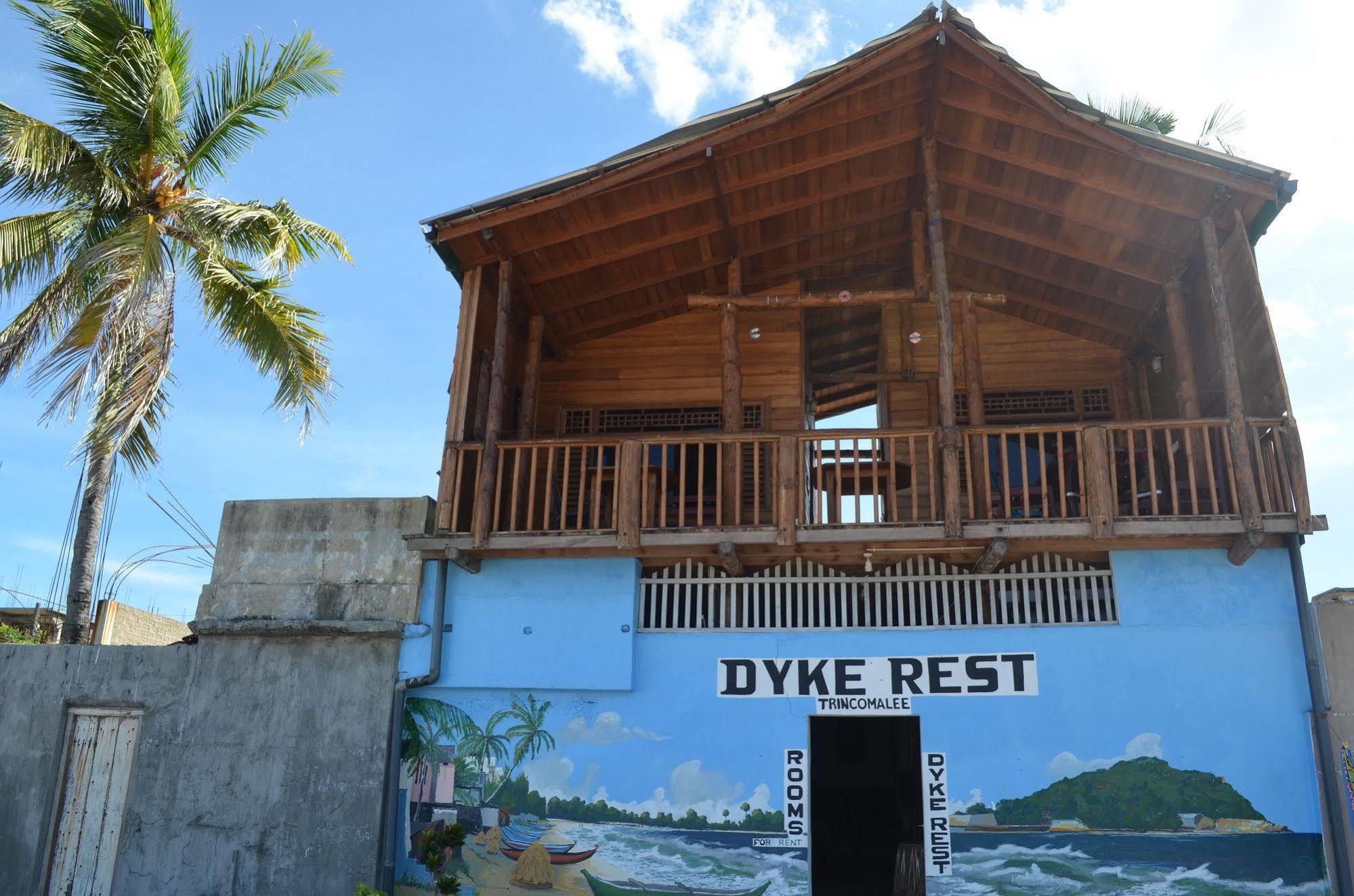 Dyke Rest Hotel Trincomalee Eksteriør billede